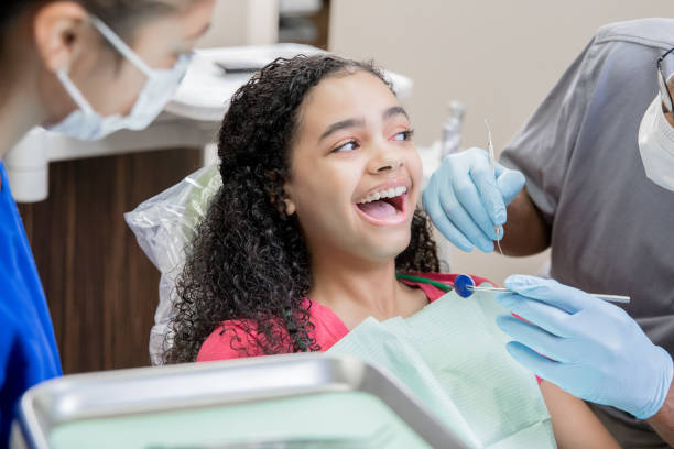Best Urgent Tooth Repair  in Krum, TX